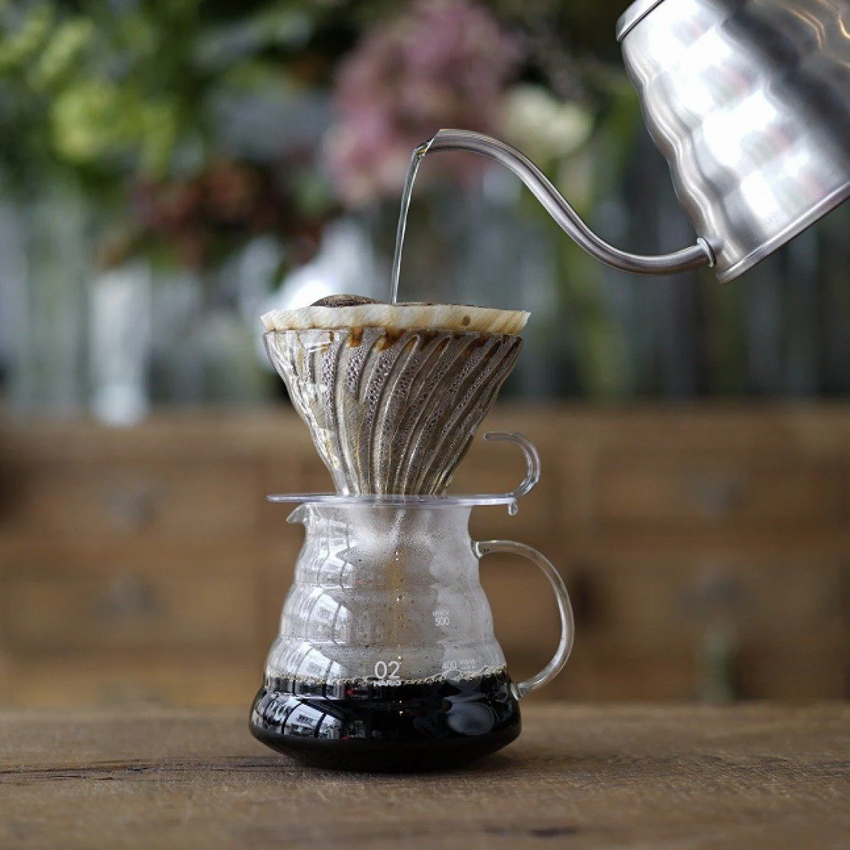 Hario V60 Dripper 02 [1-4 Cups] - Plastic - Image 3